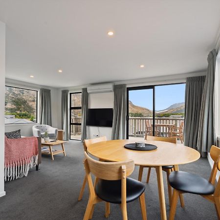 Modern Apartment With Coronet & Remarkables Views Queenstown Exterior photo
