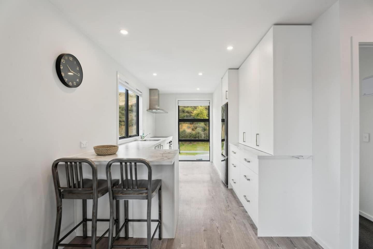 Modern Apartment With Coronet & Remarkables Views Queenstown Exterior photo