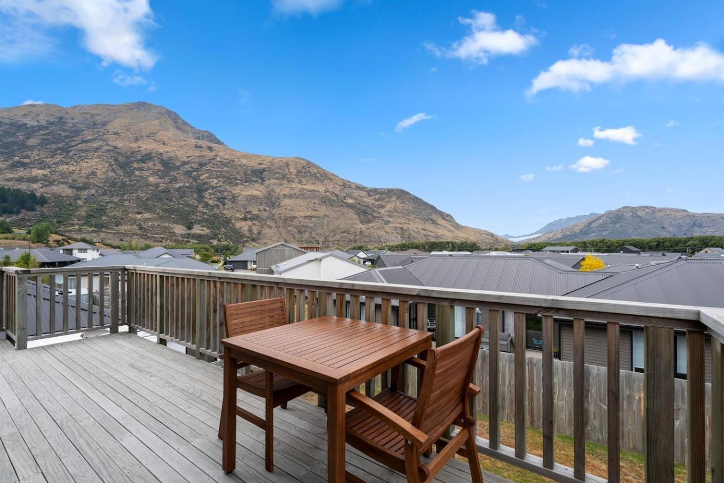 Modern Apartment With Coronet & Remarkables Views Queenstown Exterior photo